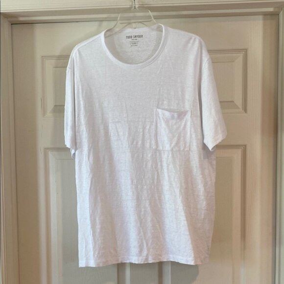 Todd Snyder SS Pocket White Tee.  Made of 100% Linen. - Picture 1 of 5